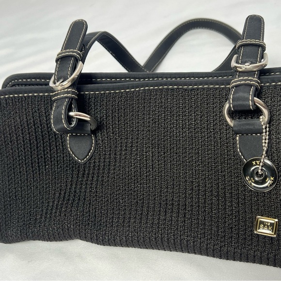 The Sak Shoulder Double Strap Purse Black Knit Zipper Lined Interior QUALITY - Picture 4 of 9
